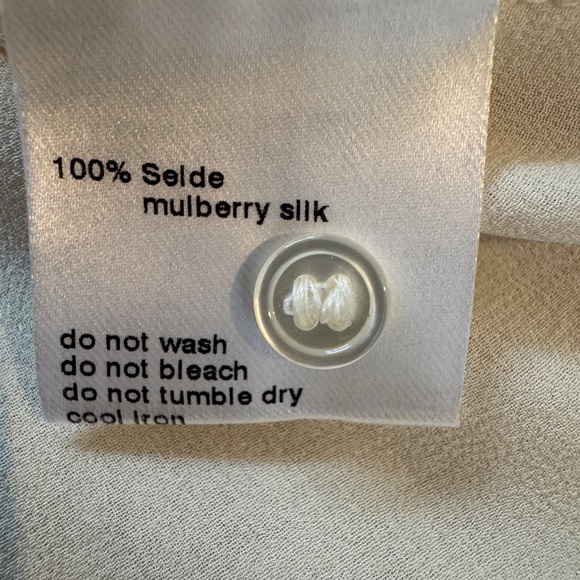 Akris Selde Mulberry Silk Blouse with neck tie, cream, size 12 - Picture 5 of 10